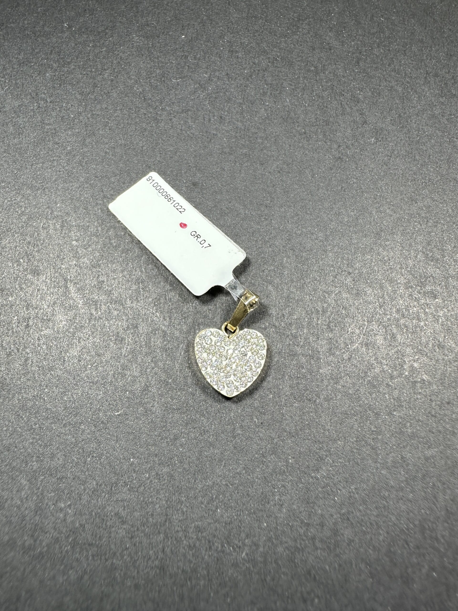 Ciondolo Cuore Con Pavè Di Zirconi