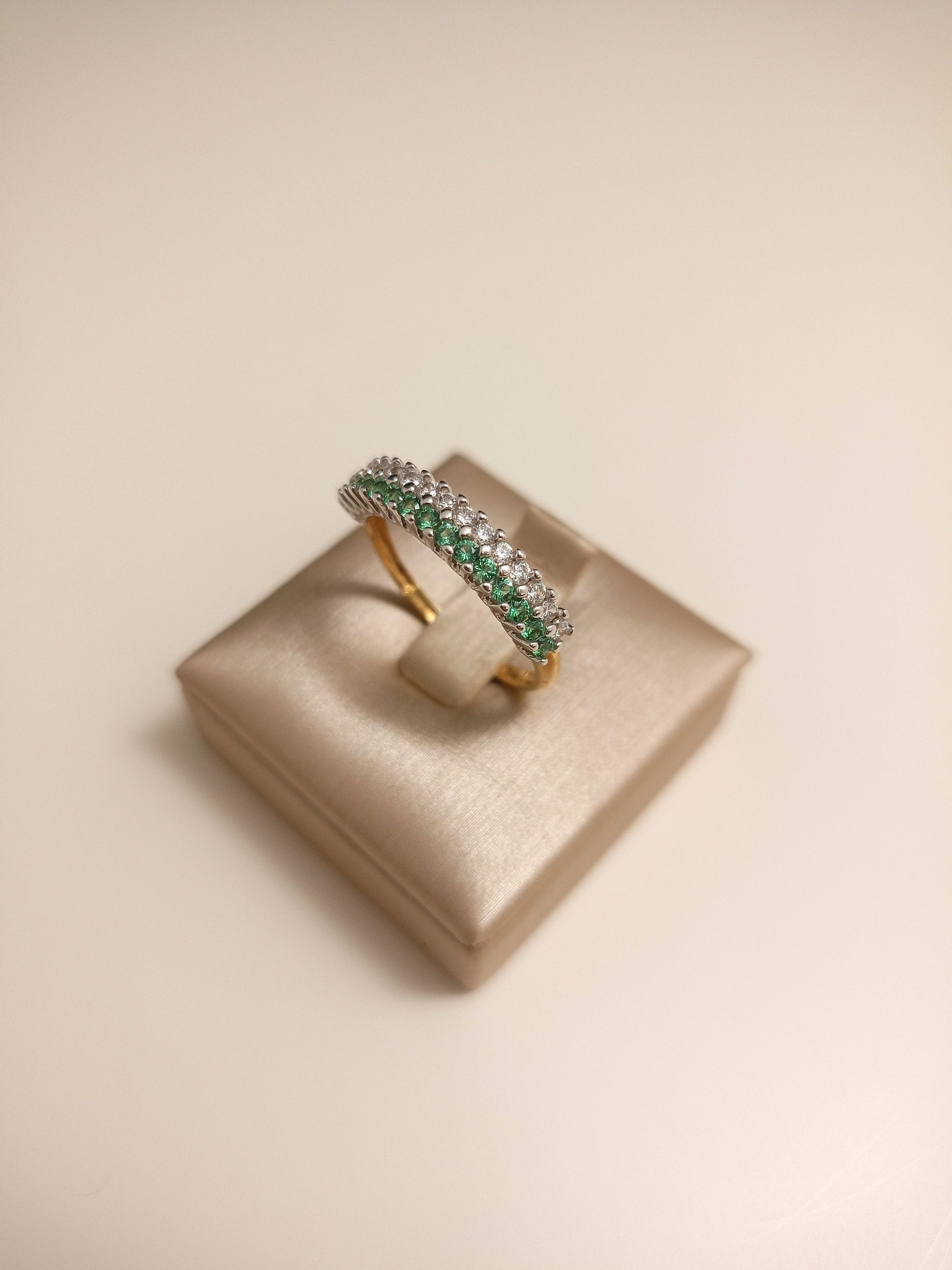 anello-donna-oro-18kt-gioiellerie-landolfi-ainis-pescara-montesilvano-920045490024