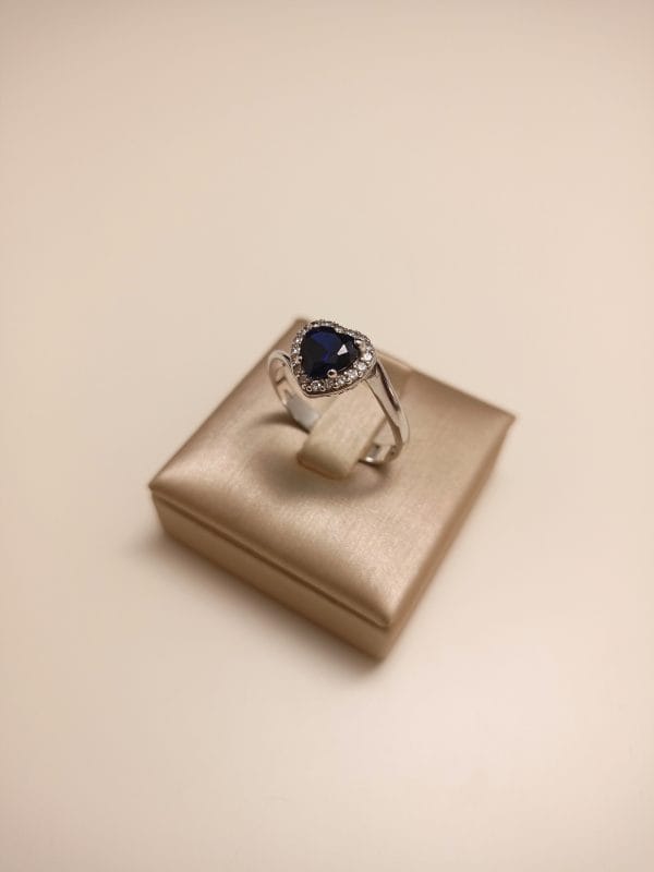 anello-kate-blu-donna-oro-18kt-gioiellerie-landolfi-ainis-pescara-montesilvano-910029714020