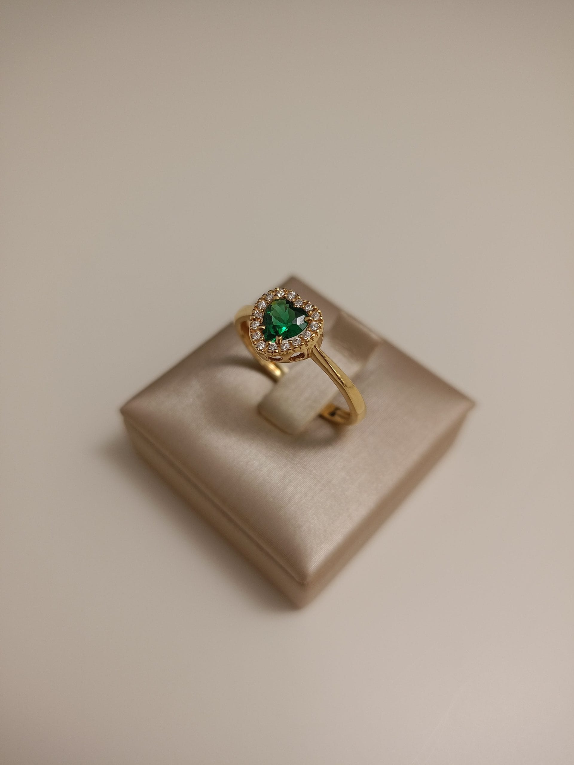 anello-donna-oro-18kt-gioiellerie-landolfi-ainis-pescara-montesilvano-910039614122