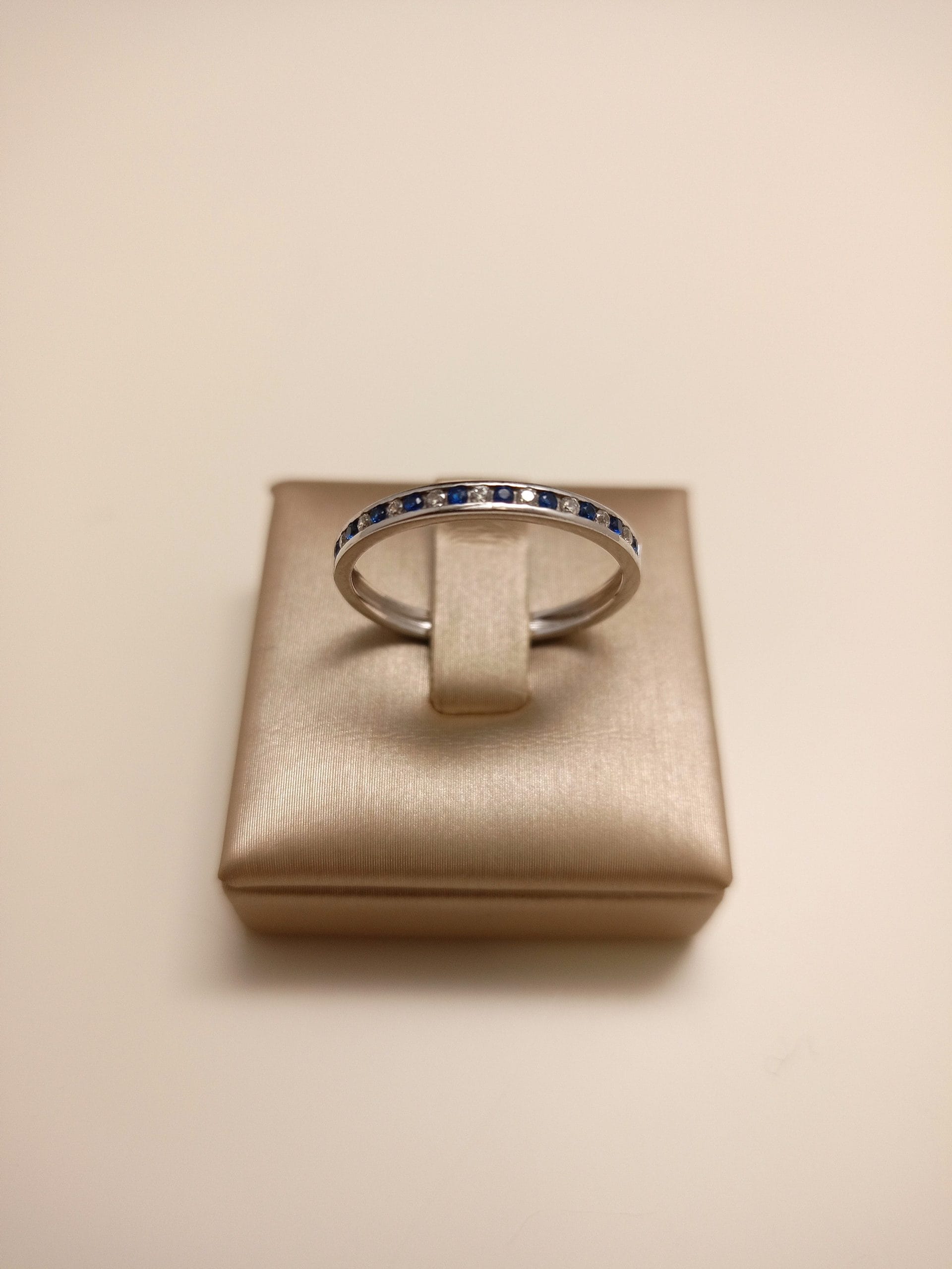 anello-veretta-donna-oro-18kt-gioiellerie-landolfi-ainis-pescara-montesilvano-anello-veretta-donna-oro-18kt-gioiellerie-landolfi-ainis-pescara-montesilvano-910026687089