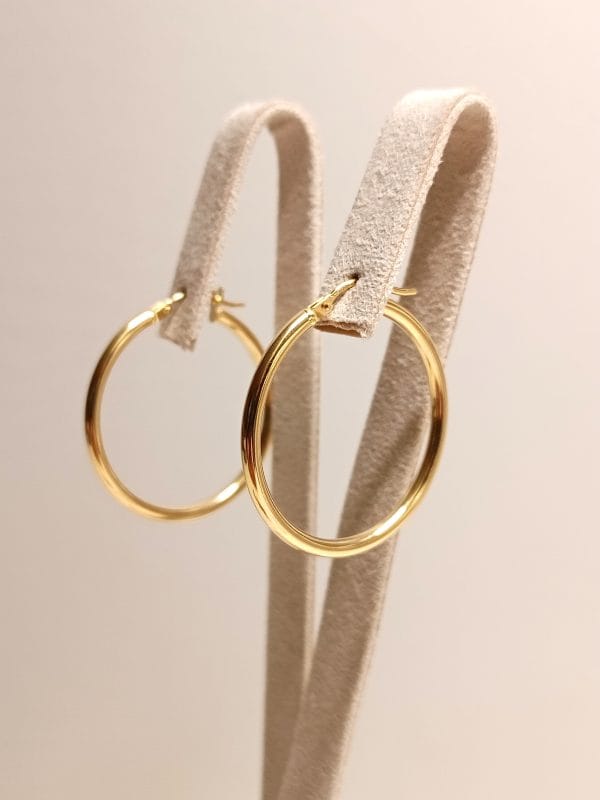 orecchino-cerchio-donna-oro-18kt-gioiellerie-landolfi-ainis-pescara-montesilvano-920042635023