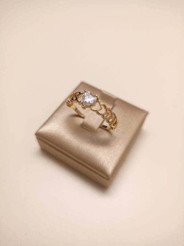 anello-solitario-donna-oro-18kt-gioiellerie-landolfi-ainis-pescara-montesilvano-920048396024