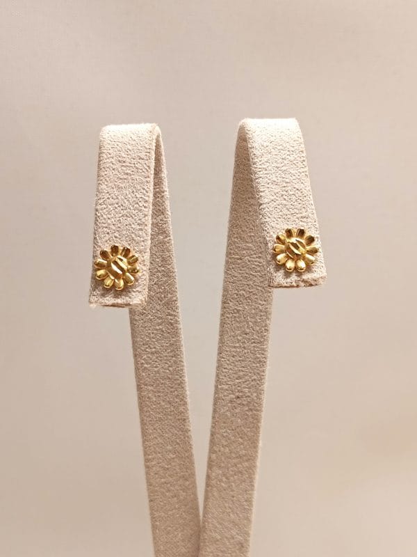 orecchino-bottone-donna-oro-18kt-gioiellerie-landolfi-ainis-pescara-montesilvano-910040194013