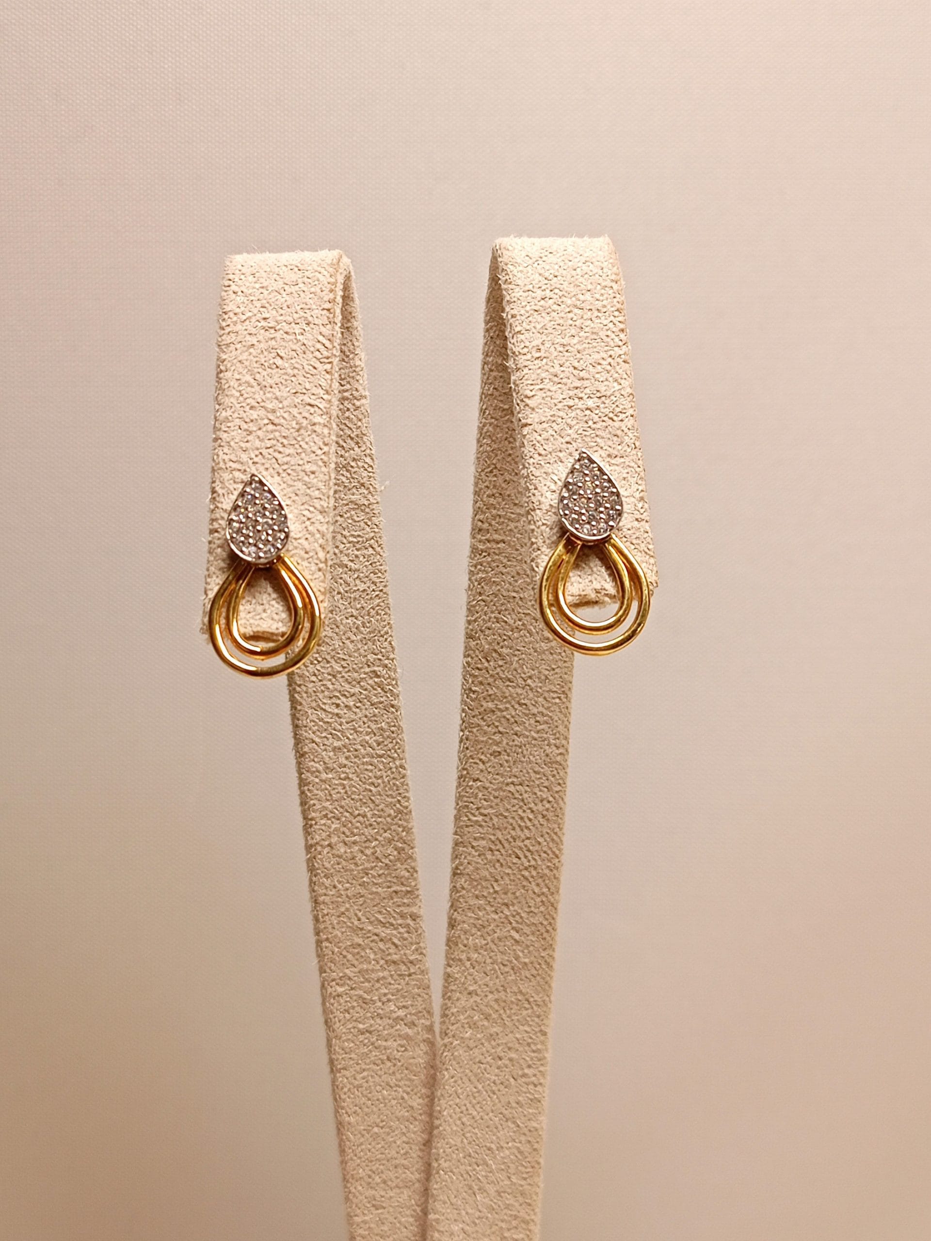orecchini-oro-giallo-18kt-donna-bimba-gioiellerie-landolfi-ainis-pescara-montesilvano-910033437051