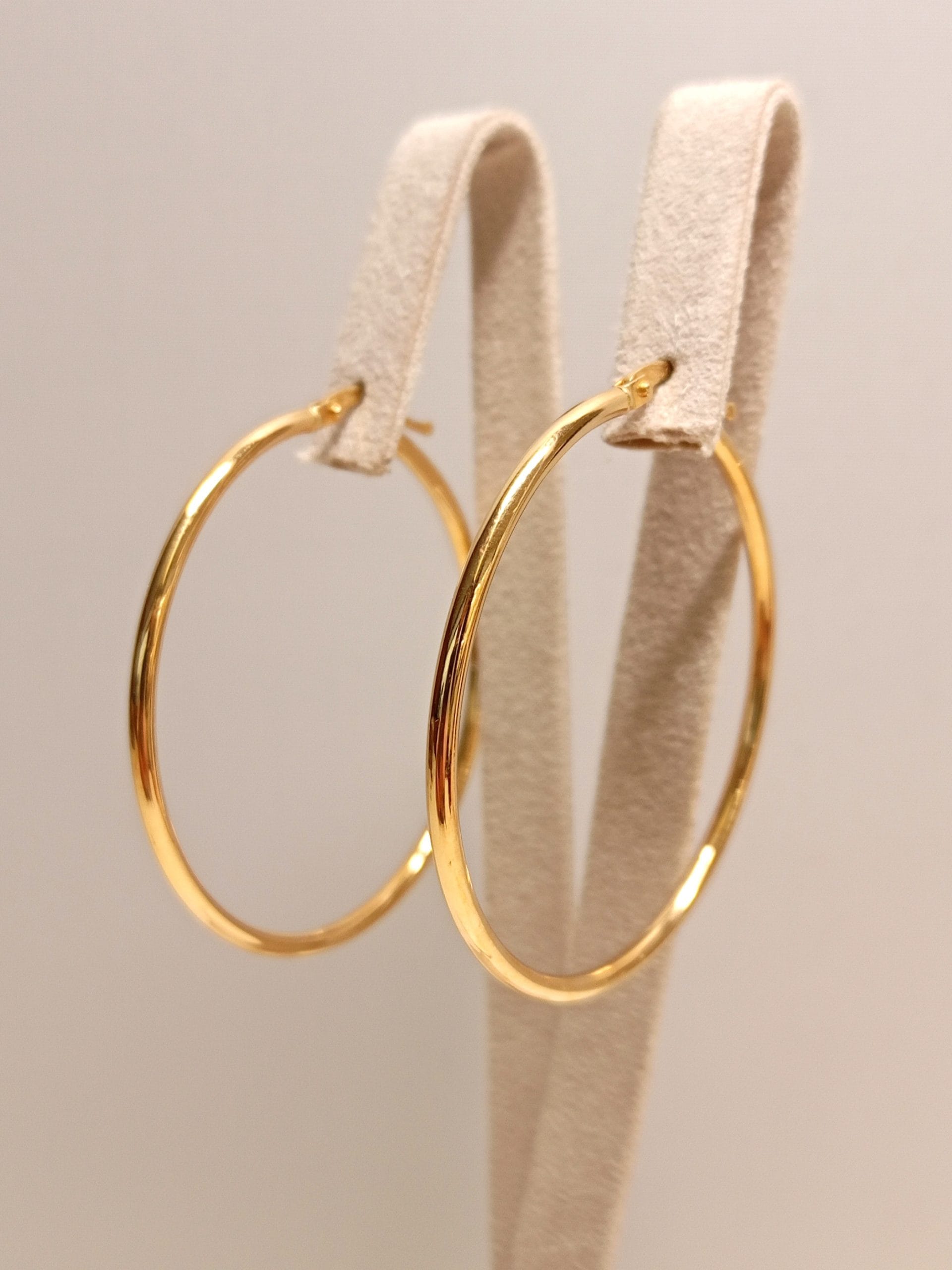 orecchino-cerchio-donna-oro-18kt-gioiellerie-landolfi-ainis-pescara-montesilvano-910037531062