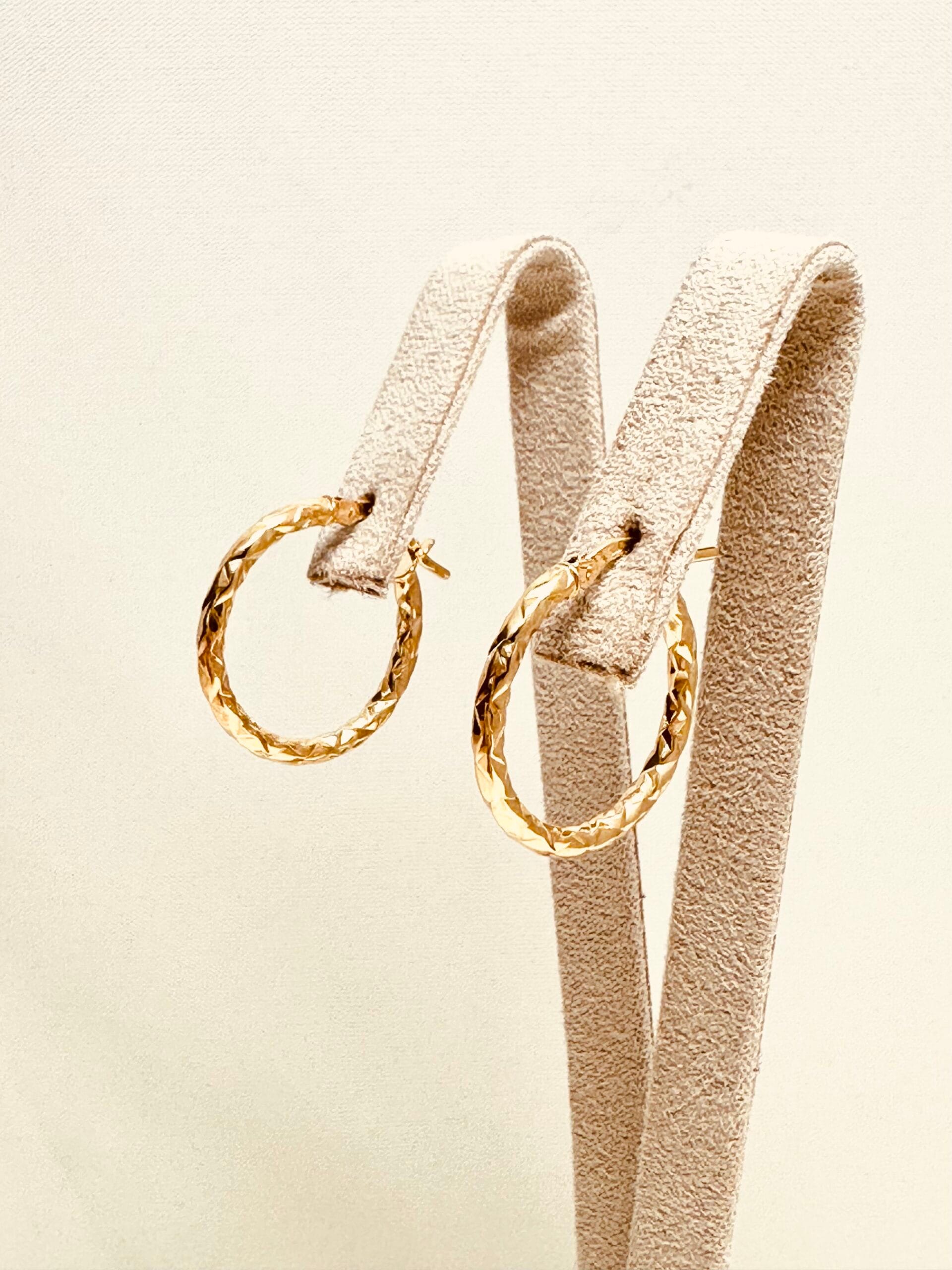 Orecchino Cerchio In Oro 9kt